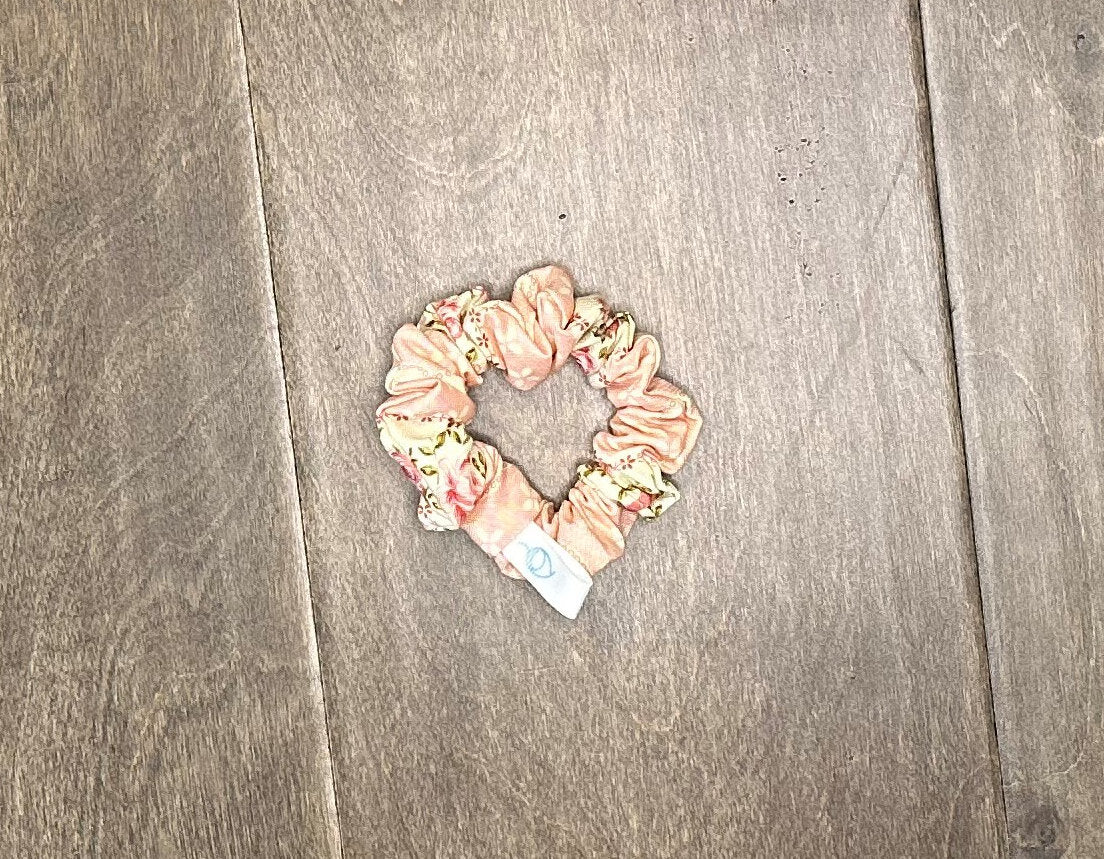 Gramma's Roses Scrunchies