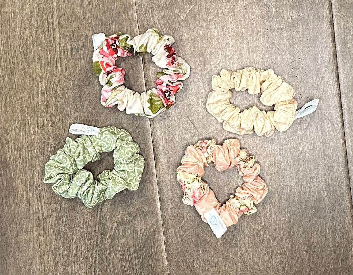 Gramma's Roses Scrunchies